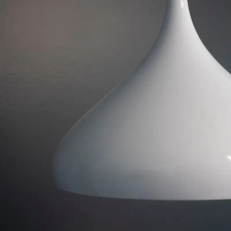 Lámpara Colgante Valentín: Iluminación Minimalista y Moderna - Imagen 2
